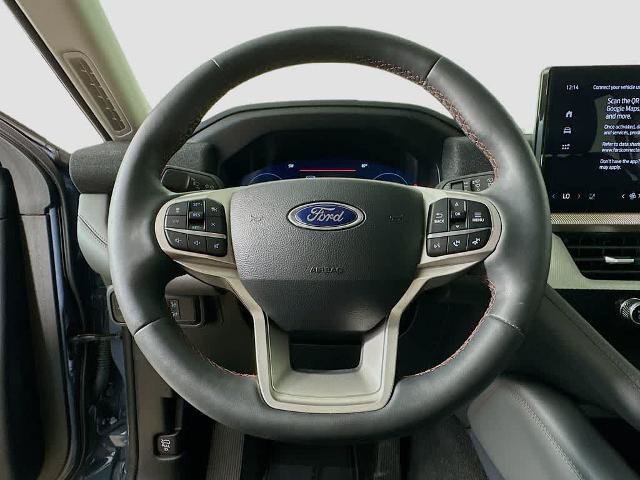Certified 2025 Ford Explorer Active w/ Active Comfort Package RWD image 15