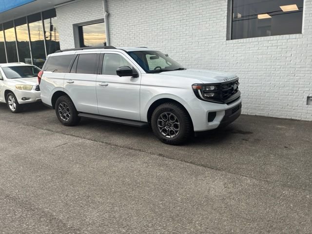 Certified 2025 Ford Expedition Active RWD image 37
