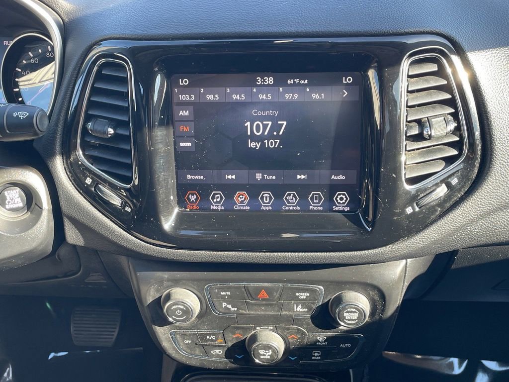 Used 2021 Jeep Compass Limited image 20