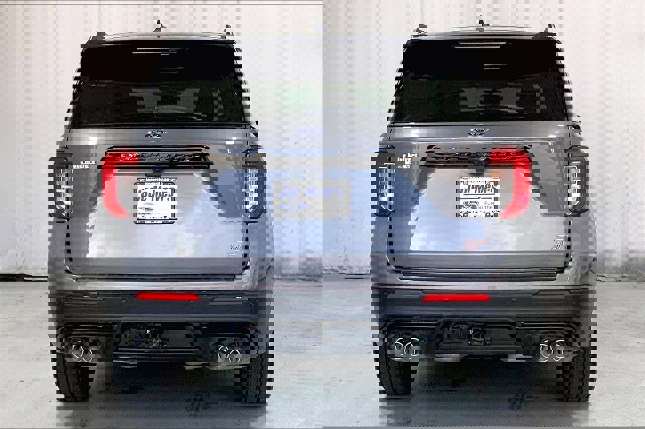 Certified 2023 Ford Explorer ST w/ Equipment Group 401A image 3