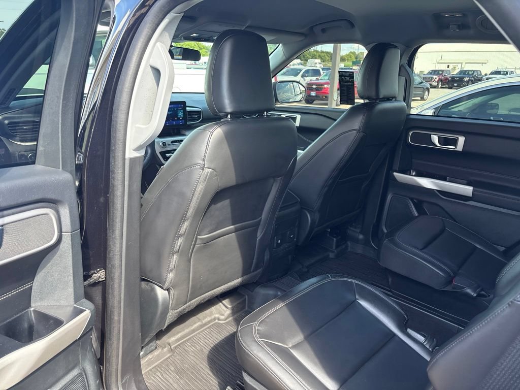 Certified 2024 Ford Explorer XLT w/ Equipment Group 202A AWD/4WD image 26