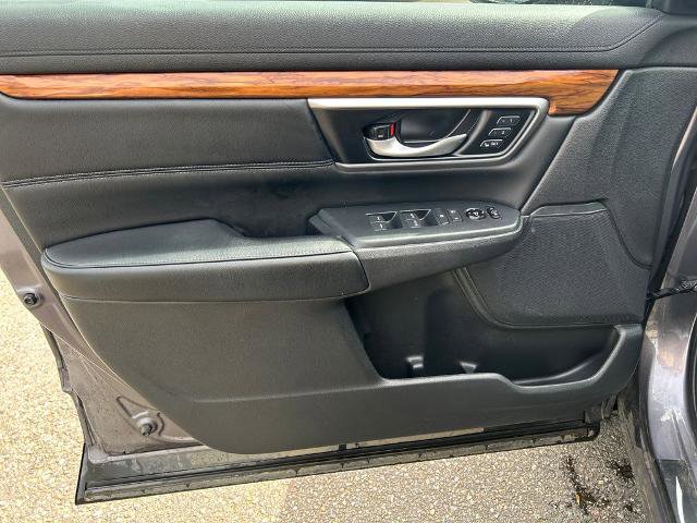 Used 2020 Honda CR-V Touring image 16