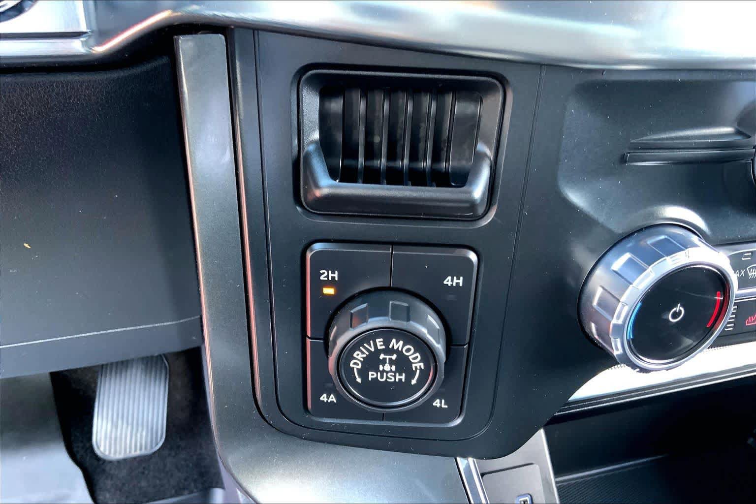 Certified 2022 Ford F150 Lariat AWD/4WD image 31