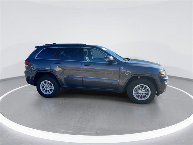 Used 2020 Jeep Grand Cherokee Laredo image 6