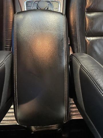 Used 2017 Jeep Grand Cherokee Limited image 9