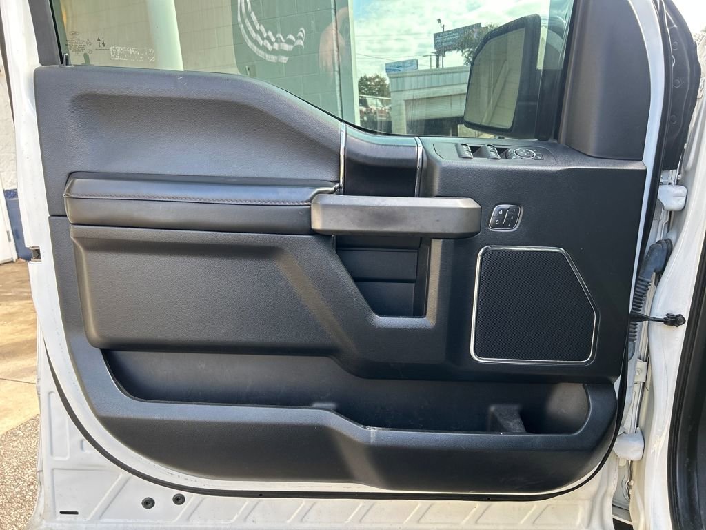 Certified 2020 Ford F150 Platinum w/ Equipment Group 701A Luxury image 9