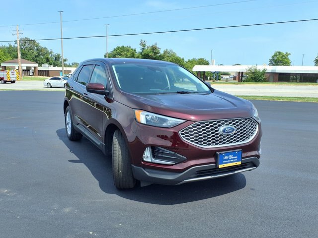 Certified 2024 Ford Edge SEL w/ Convenience Package AWD/4WD image 7