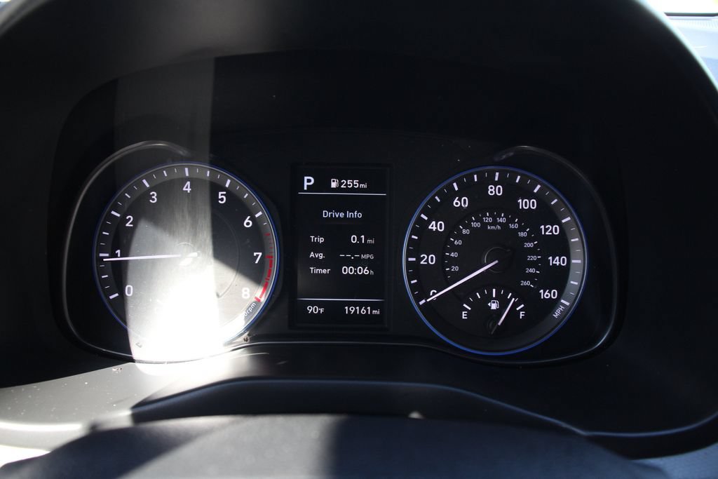 Used 2021 Hyundai Kona Ultimate w/ Cargo Package AWD/4WD image 31