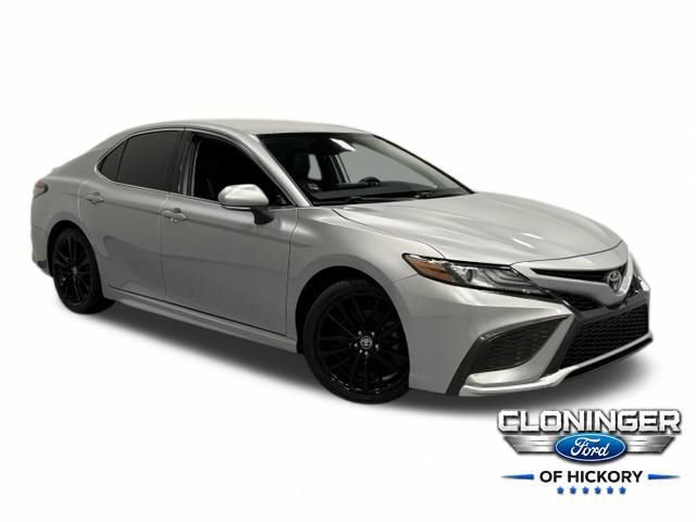 Used 2021 Toyota Camry XSE