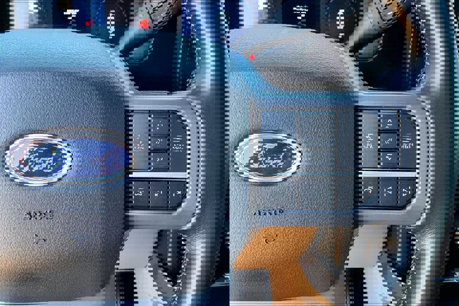 Certified 2023 Ford F250 Lariat w/ Lariat Ultimate Package image 25