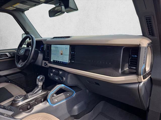 Certified 2022 Ford Bronco Wildtrak AWD/4WD image 19