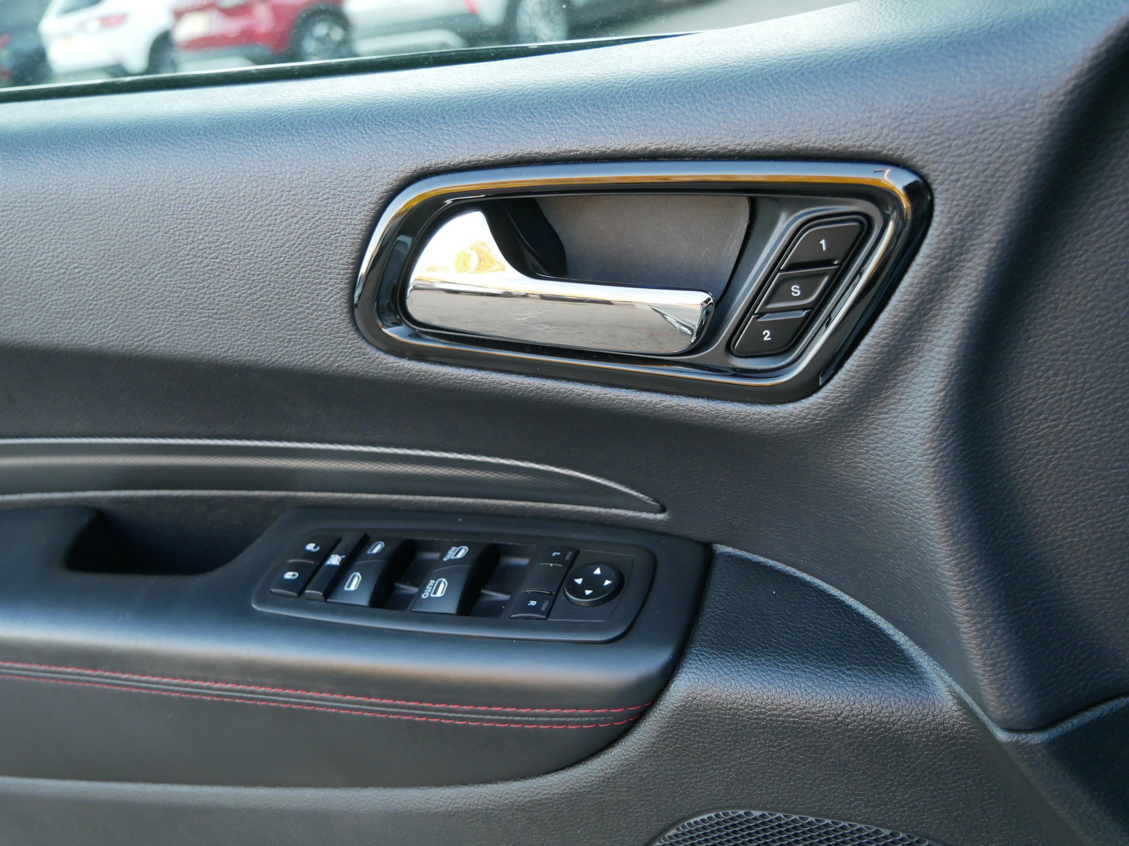 Used 2024 Dodge Durango GT image 27