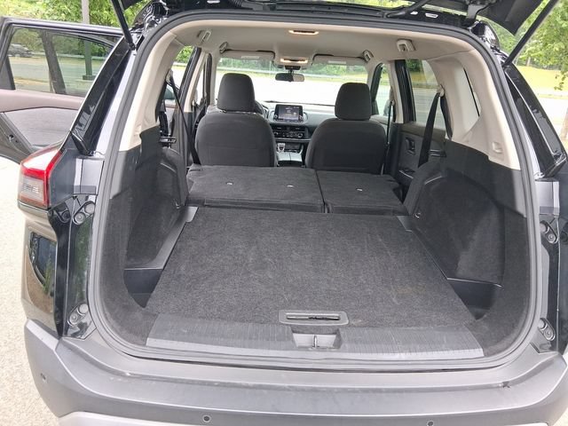 Used 2023 Nissan Rogue S AWD/4WD image 25