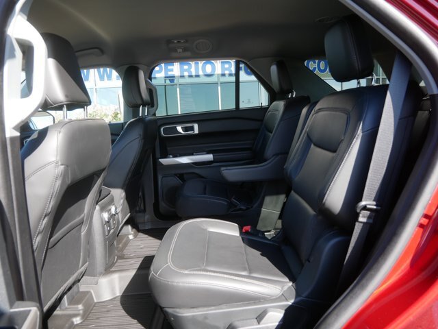 Certified 2022 Ford Explorer XLT w/ Equipment Group 202A AWD/4WD image 16