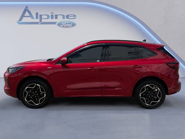 Certified 2024 Ford Escape ST-Line Elite w/ Premium Technology Package AWD/4WD image 2