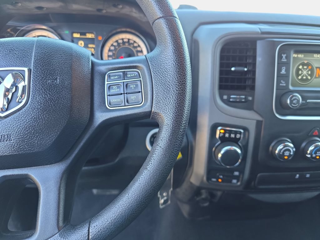 Used 2017 RAM 1500 Express w/ Express Value Package AWD/4WD image 15