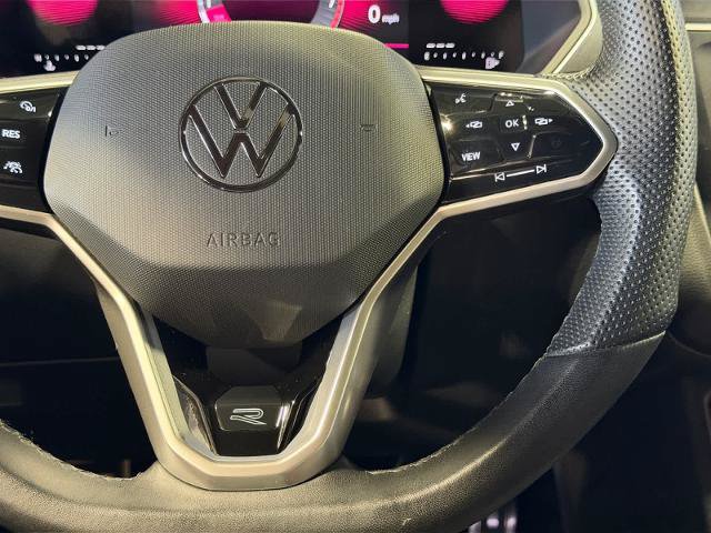 Used 2023 Volkswagen Tiguan SE R-Line AWD/4WD image 27