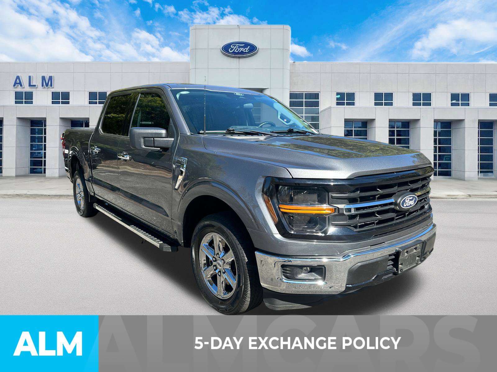 Certified 2025 Ford F150 XLT w/ Equipment Group 301A Standard RWD image 3
