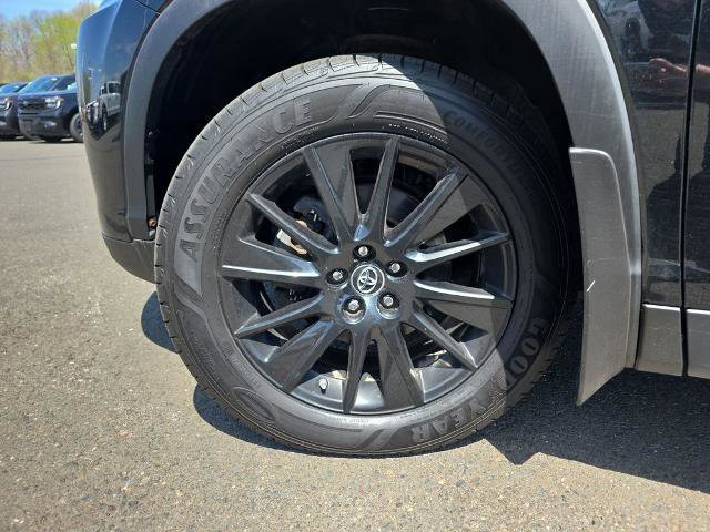 Used 2019 Toyota Highlander SE AWD/4WD image 14