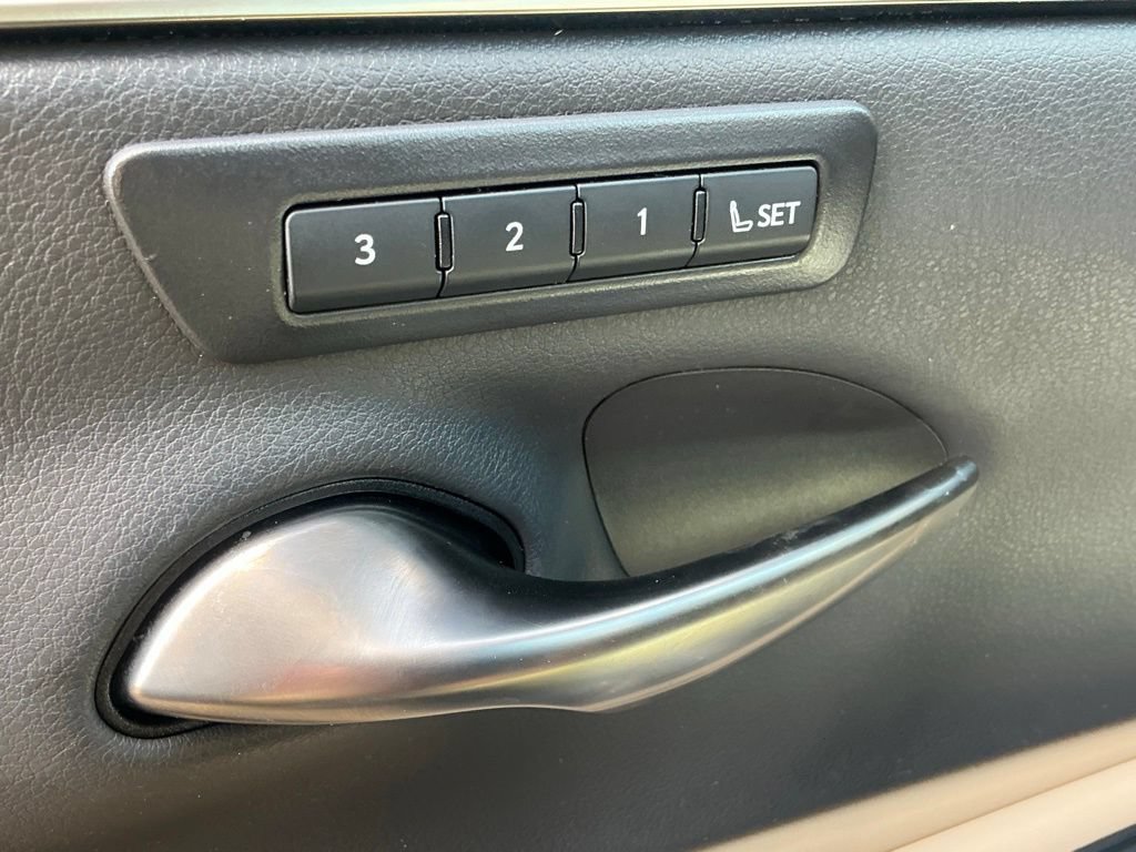 Used 2021 Lexus ES 350 w/ Premium Package FWD image 27