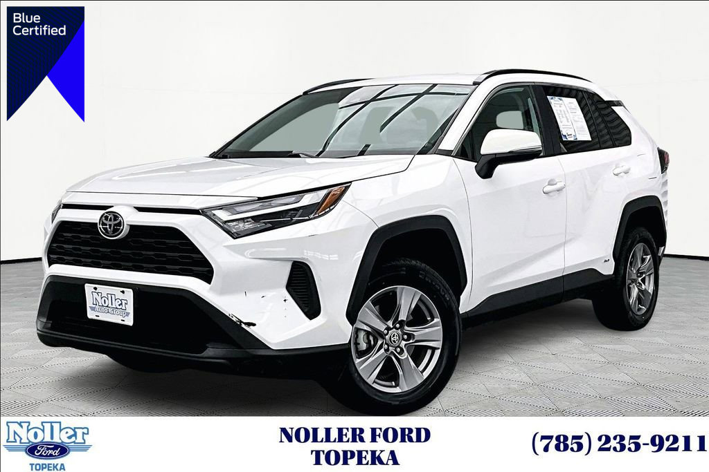 Used 2025 Toyota RAV4 XLE video 1