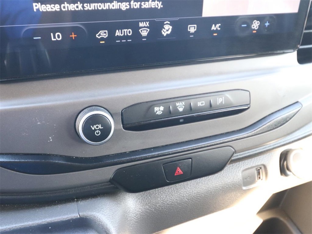 Certified 2022 Ford Transit 350 XLT image 22