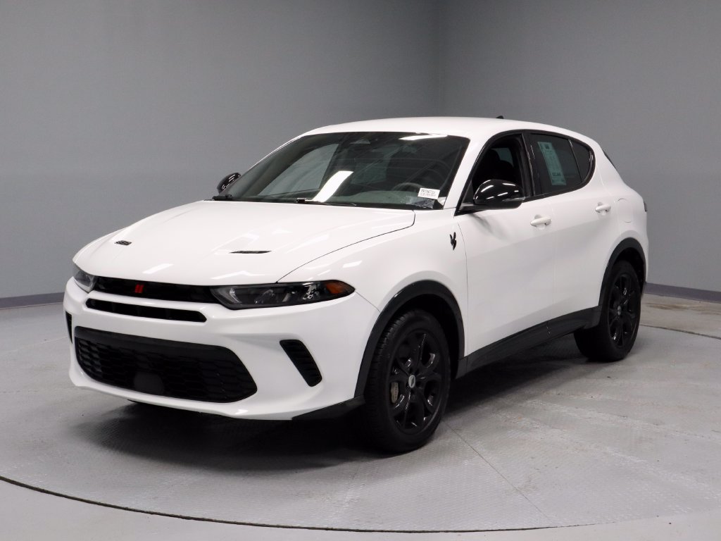 Used 2024 Dodge Hornet R/T w/ R/T Blacktop Package AWD/4WD image 5