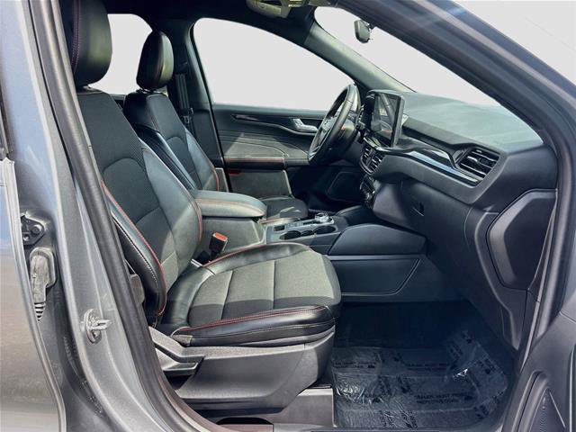 Certified 2024 Ford Escape ST-Line w/ Tech Pack #1 FWD image 29