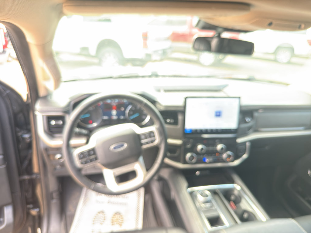 Certified 2022 Ford Expedition XLT RWD image 23