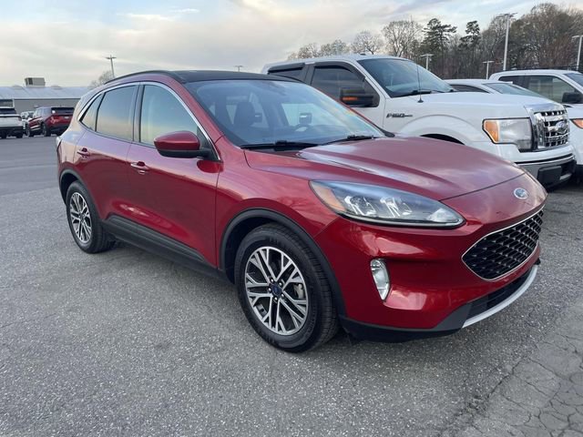 Certified 2020 Ford Escape SEL image 5