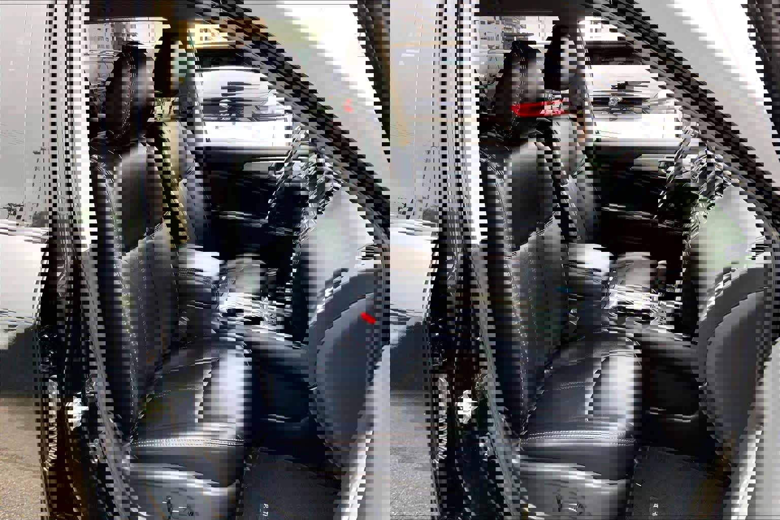 Used 2019 Nissan Pathfinder SL image 11