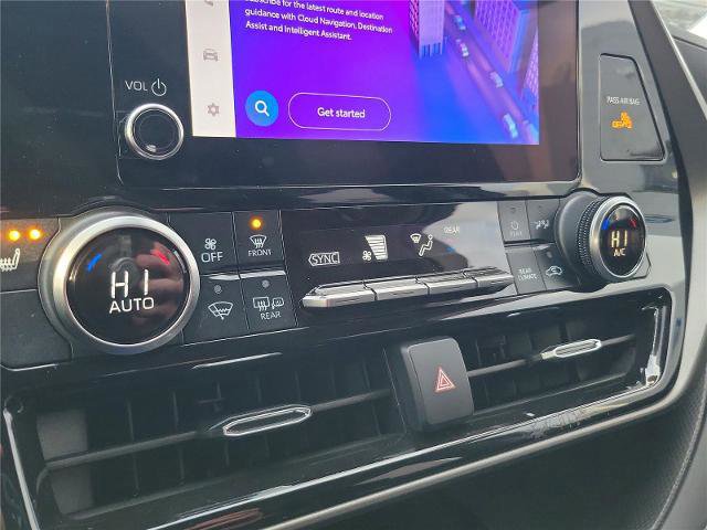 Used 2023 Toyota Highlander XLE image 16