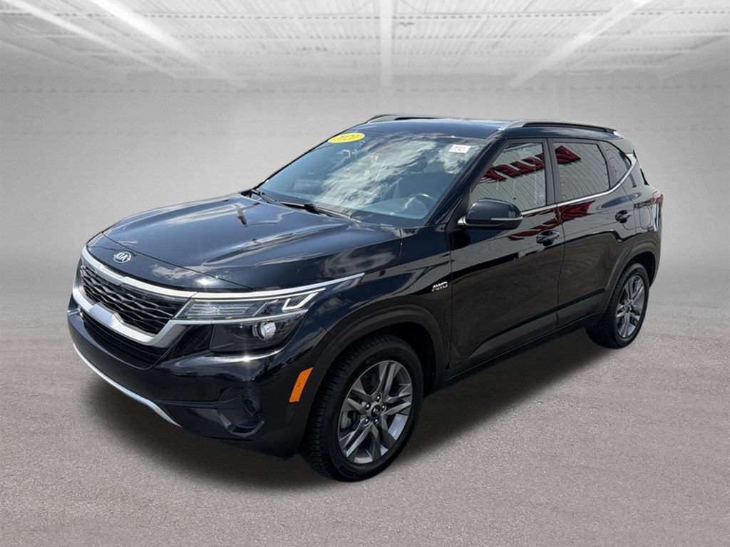 Used 2021 Kia Seltos S AWD/4WD image 4