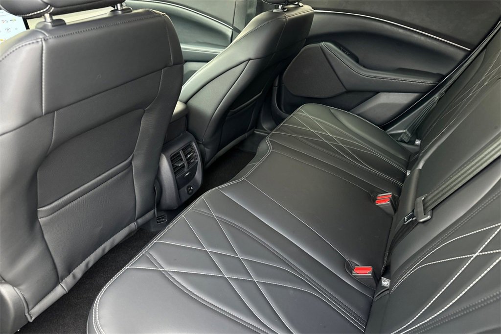 Certified 2022 Ford Mustang Mach-E Select image 12