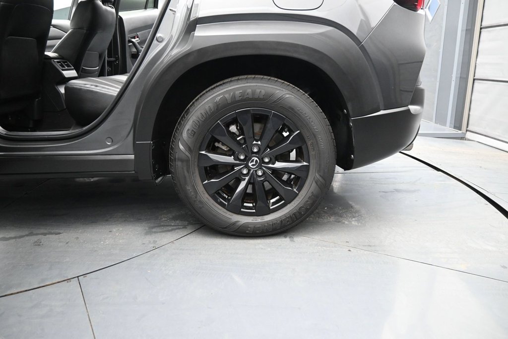 Used 2023 MAZDA CX-50 AWD 2.5 S w/ Weather Package image 16