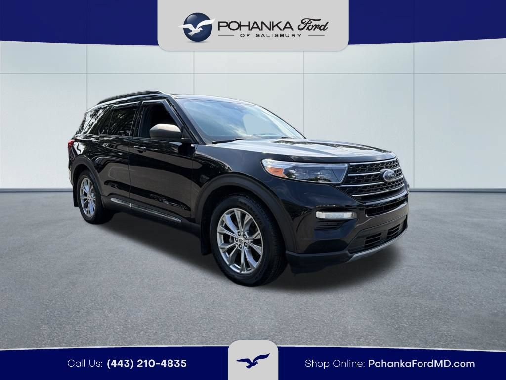 Certified 2020 Ford Explorer XLT w/ Equipment Group 202A RWD image 4