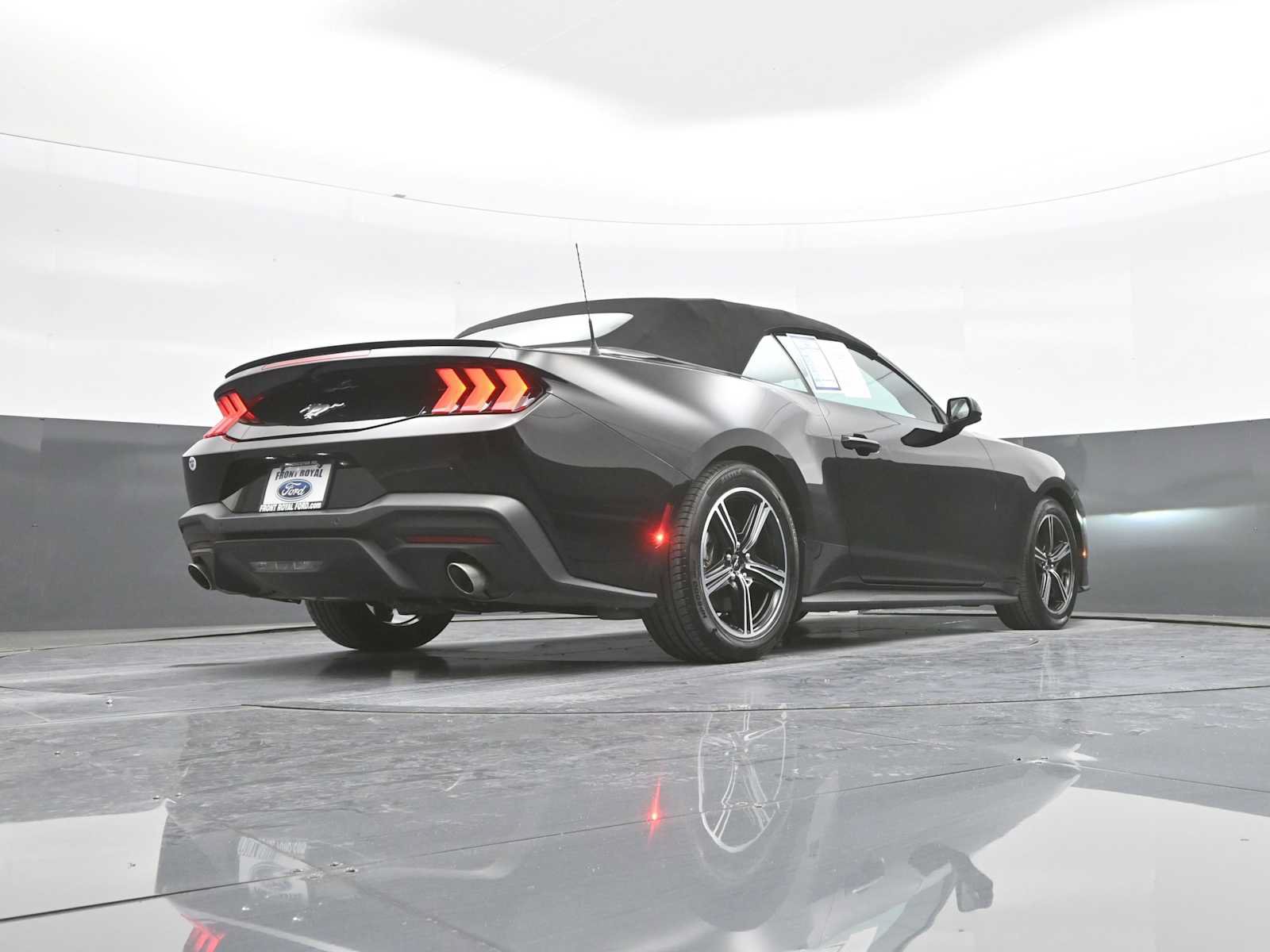 Certified 2025 Ford Mustang Premium RWD image 39