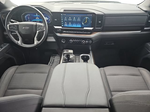 Used 2023 Chevrolet Silverado 1500 RST w/ Protection Package AWD/4WD image 9