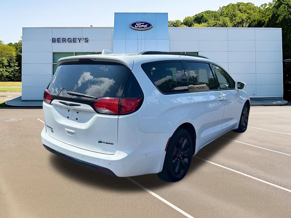 Used 2020 Chrysler Pacifica Limited FWD image 7