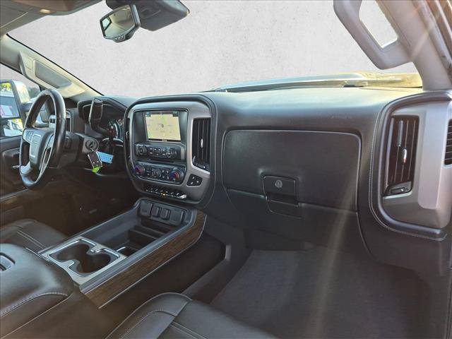 Used 2019 GMC Sierra 2500 Denali w/ Duramax Plus Package AWD/4WD image 21