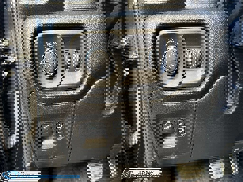 Used 2023 RAM 1500 Sport w/ G/T Package image 14