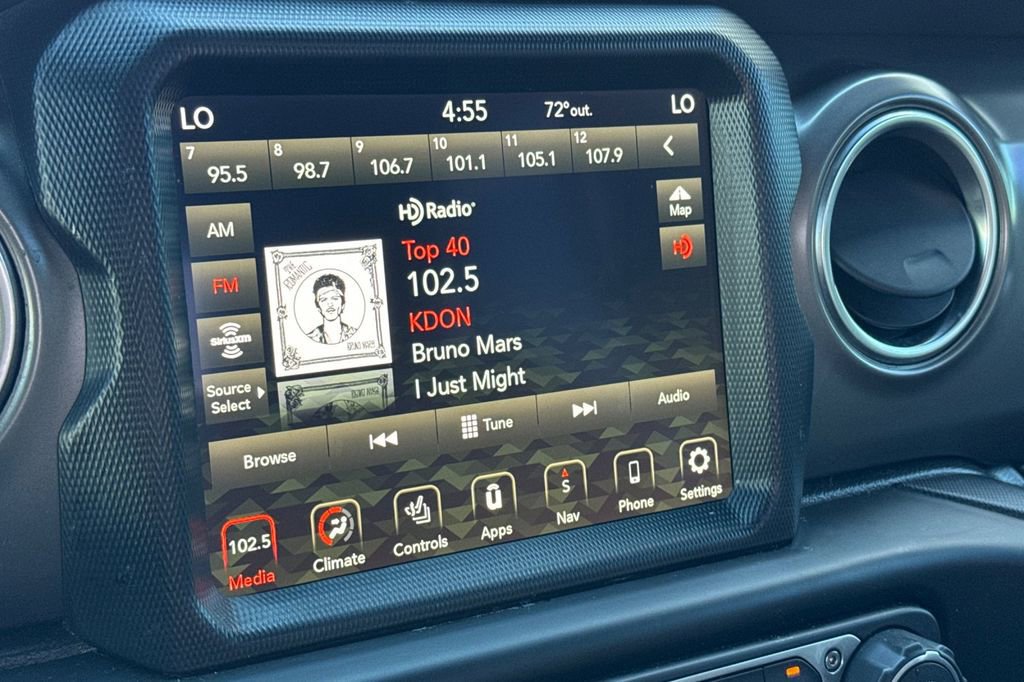 Used 2021 Jeep Gladiator Rubicon image 17