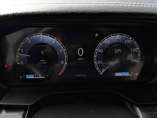 Used 2025 Jeep Grand Cherokee Limited w/ Luxury Tech Group II image 33