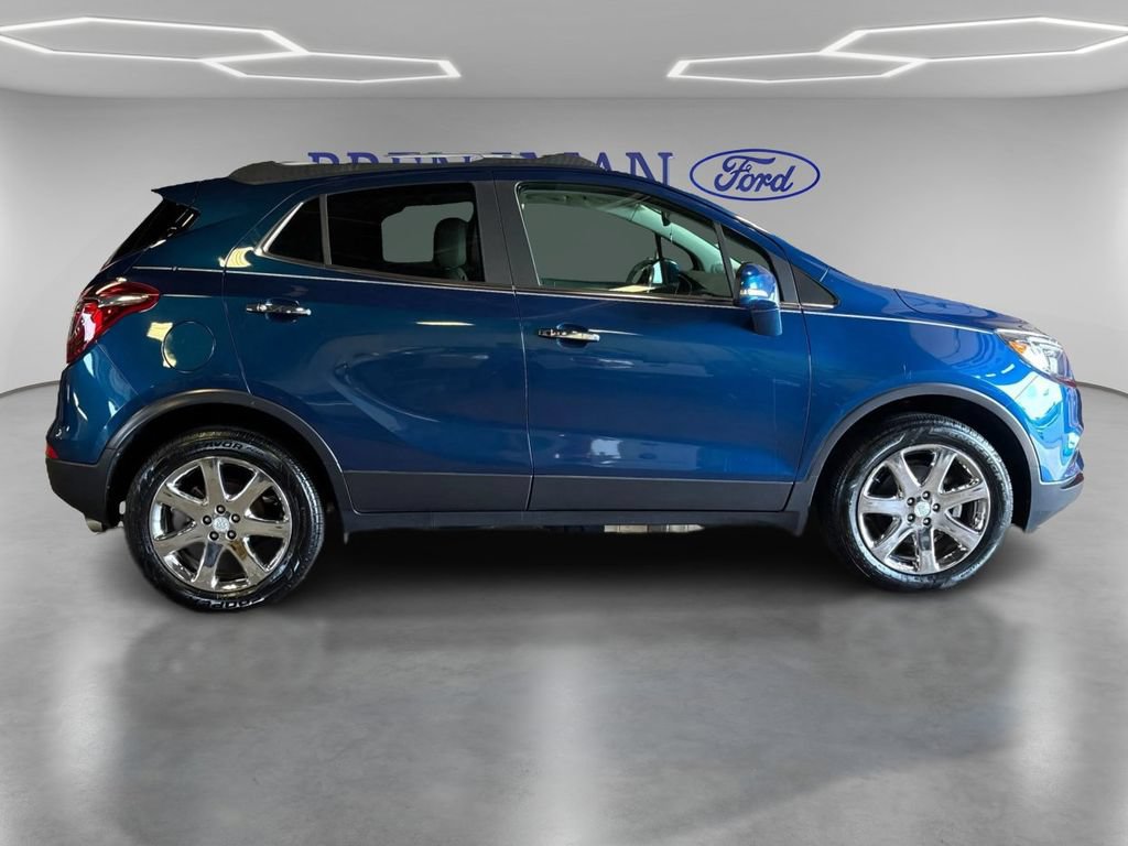 Used 2019 Buick Encore Essence w/ Experience Buick Package AWD/4WD image 5