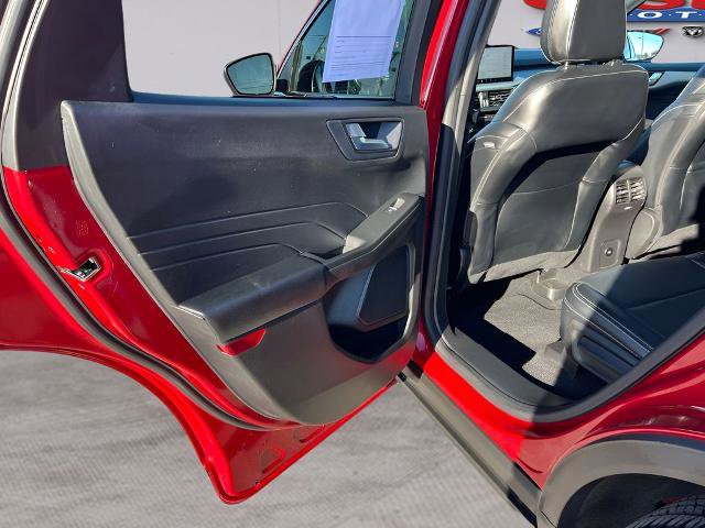 Certified 2023 Ford Escape Platinum image 11