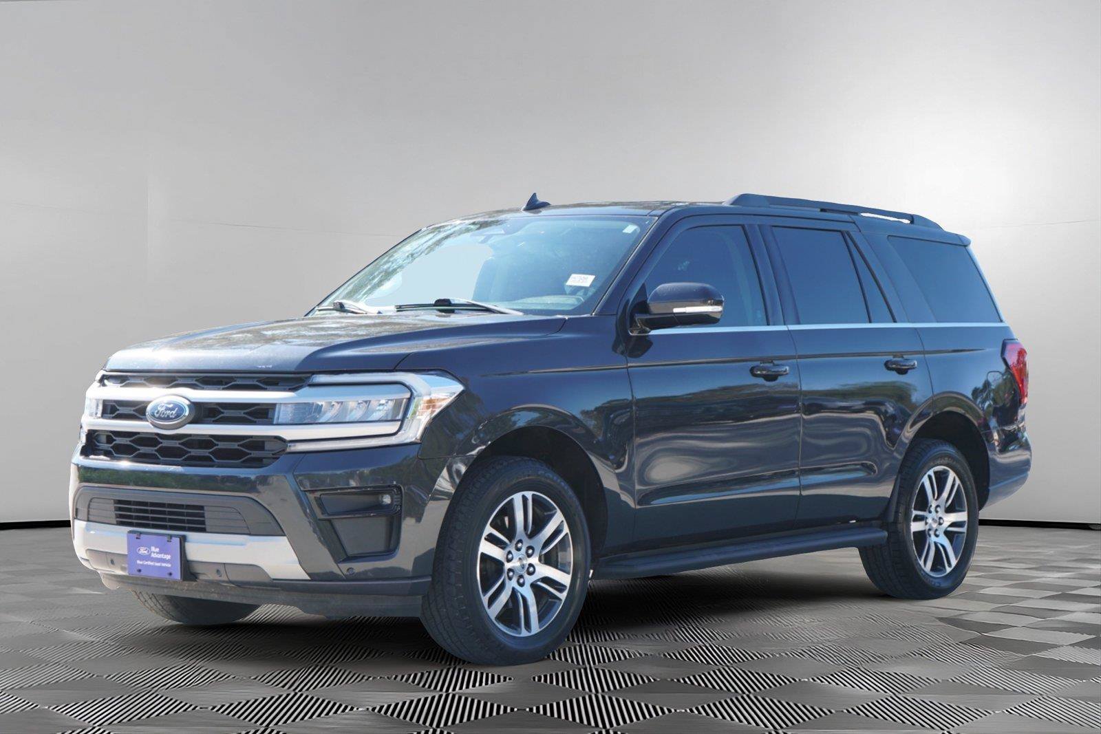 Certified 2023 Ford Expedition XLT RWD image 7