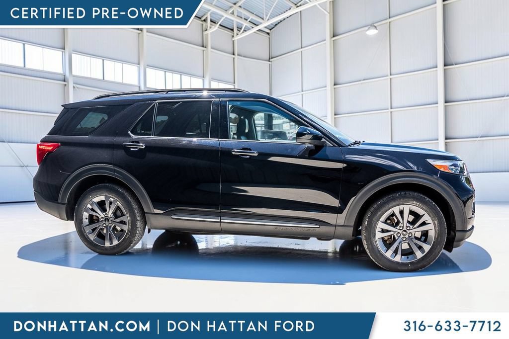 Certified 2023 Ford Explorer XLT w/ Equipment Group 202A AWD/4WD image 33