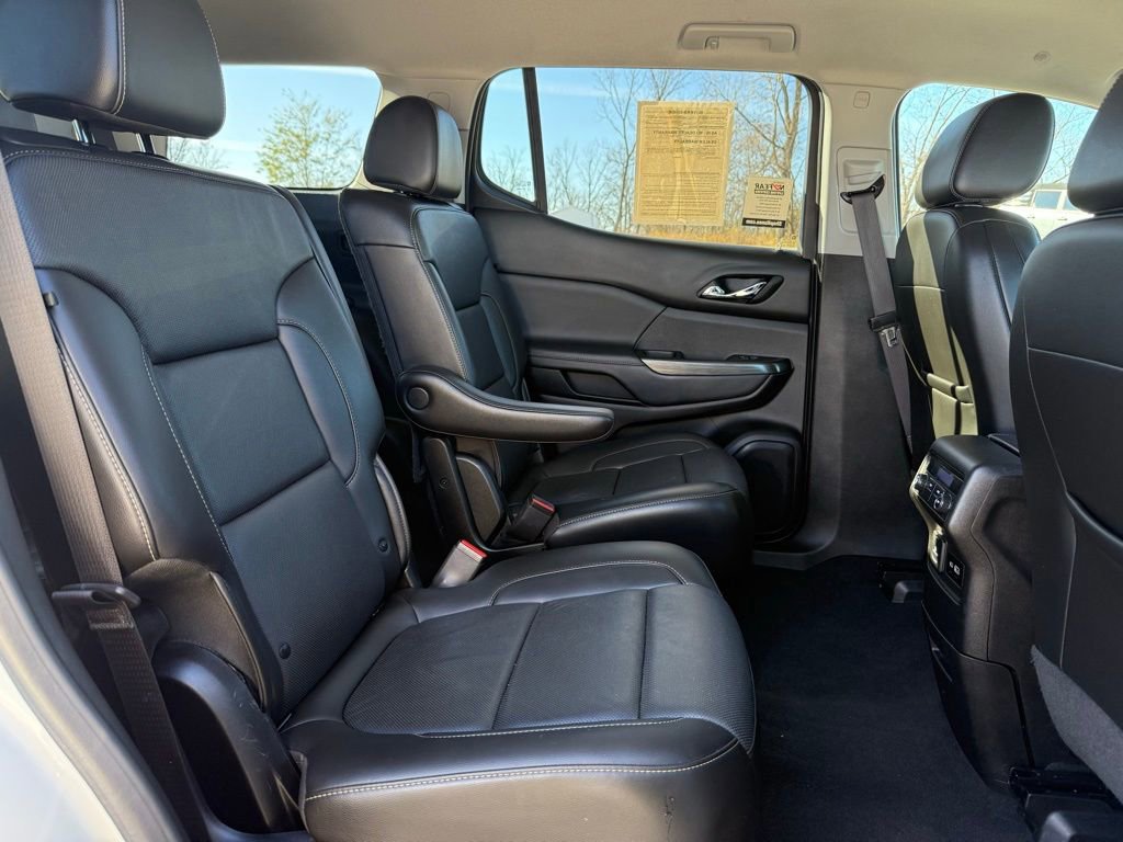 Used 2023 GMC Acadia SLT image 21