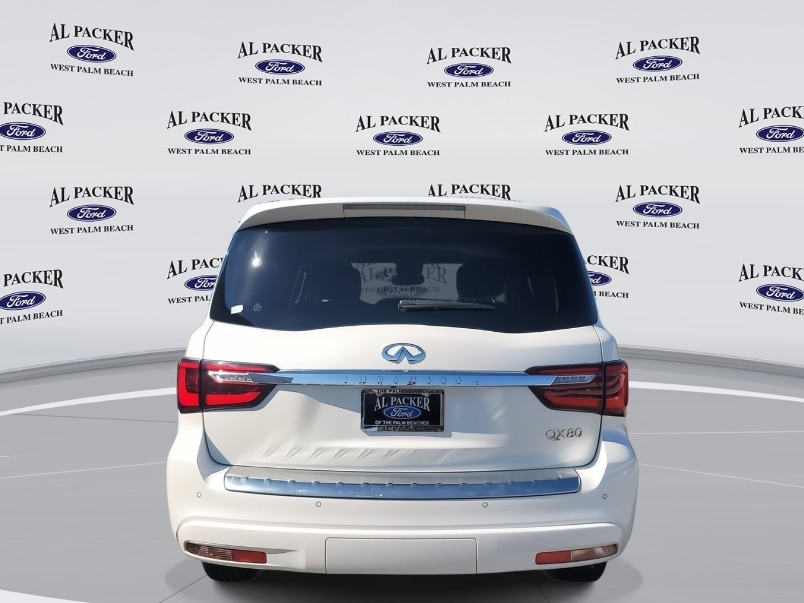 Used 2019 INFINITI QX80 Luxe w/ 22" Wheel Package image 4