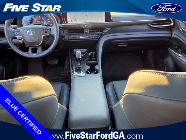 Used 2024 Toyota Crown Platinum AWD/4WD image 14